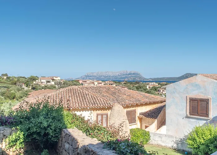 Dom wakacyjny Sardegnaot Vista Mare Piscina E Olbia