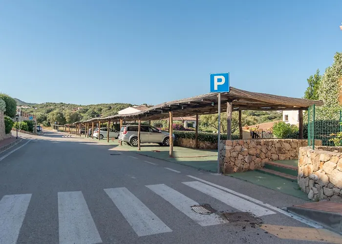 Sardegnaot Vista Mare Piscina E *
